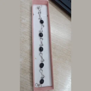 garnate bracelet in silver