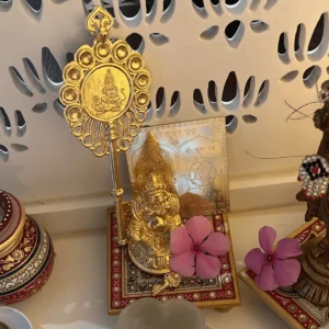 kuber set with yantra and key